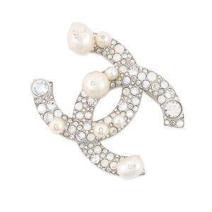 Chanel Brooch, Coco Mark Rhinestone, Faux Pearl, Metal, B17K A96841 CHANEL Br...